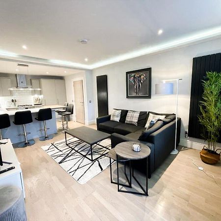 Modern 3 Bedroom Apartment, West End Édimbourg Extérieur photo