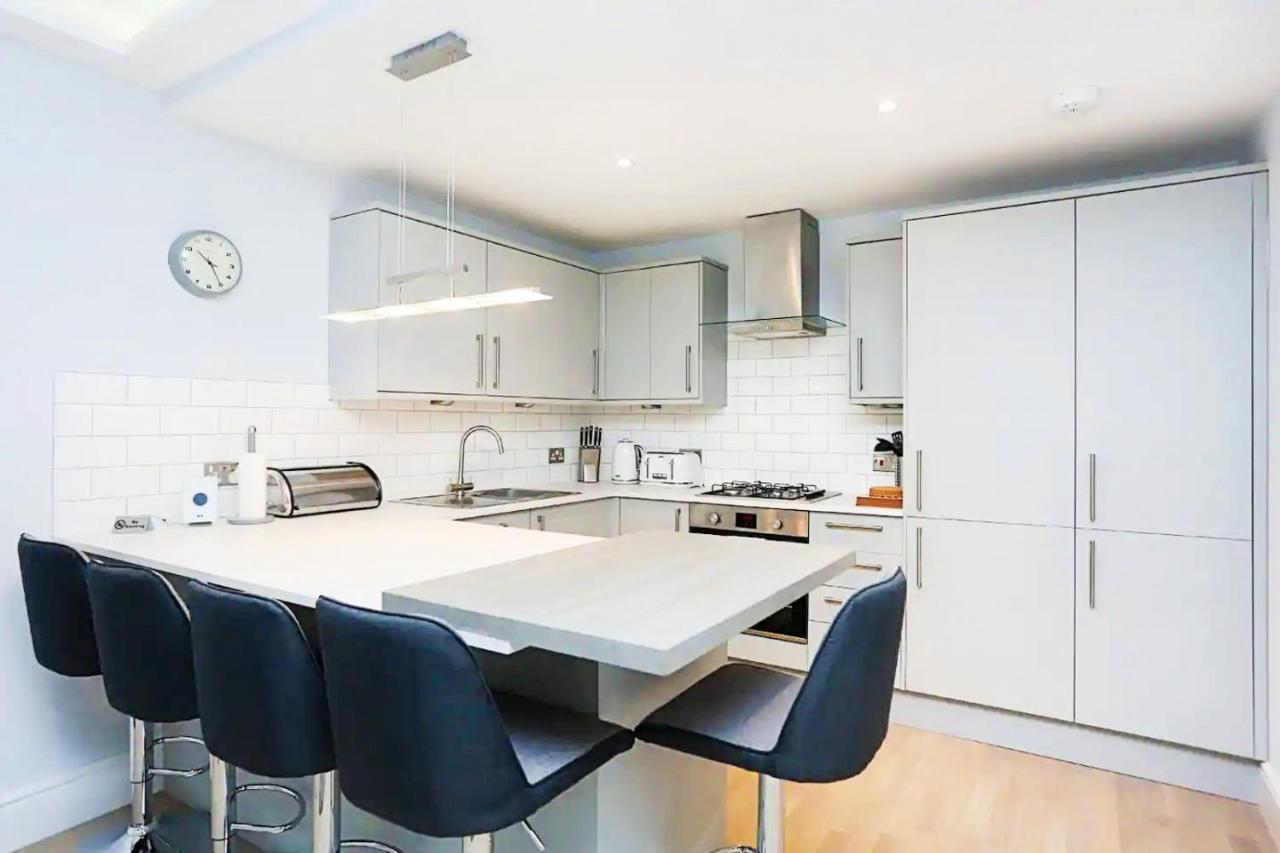 Modern 3 Bedroom Apartment, West End Édimbourg Extérieur photo