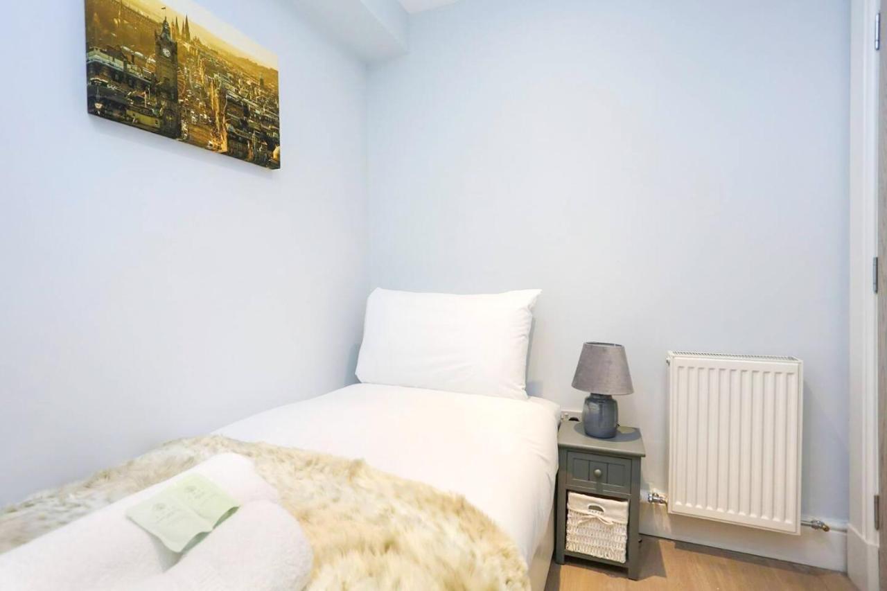 Modern 3 Bedroom Apartment, West End Édimbourg Extérieur photo